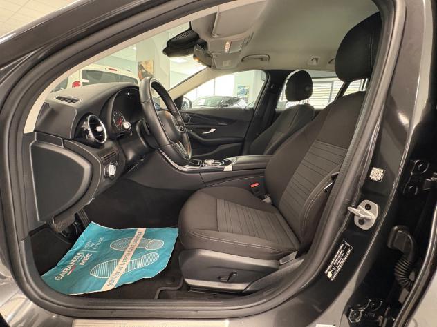 Mercedes C180 Sport 1.6 TDI 122cv 2021 km 134000 - Foto 8