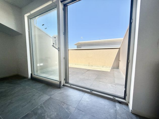 CIVITANOVA MARCHE–S. MARONE - NO PROVVIGIONE AGENZIA - TRILOCALE CON TERRAZZO - Foto 2