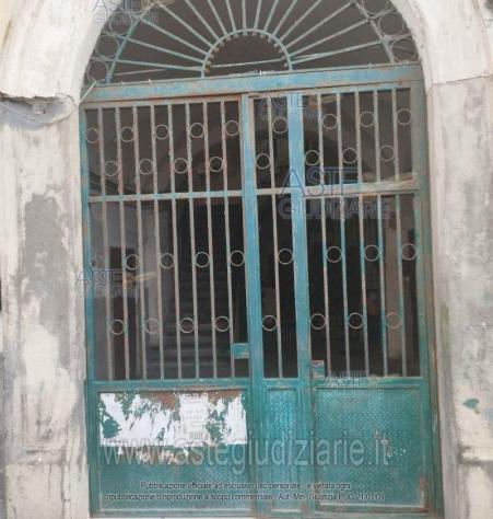 IMMOBILI-IMMOBILE RESIDENZIALE-Largo Fontana, 6