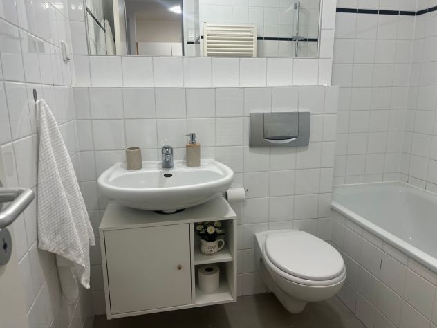 SETTIMO TORINESE AMPIO BILOCALE : 390 EURO - Foto 3