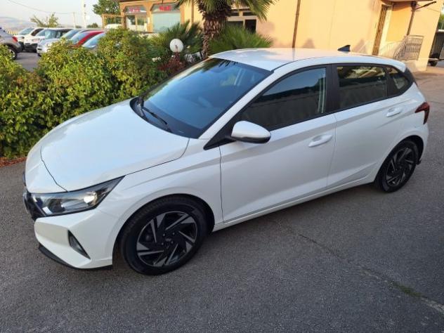 HYUNDAI i20 1.2 MPI Connectline rif. 23943820 - Foto 8