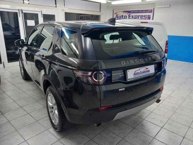 Land Rover Discovery Sport 2.0 TD4 anno 2016 145 mila km - Foto 4