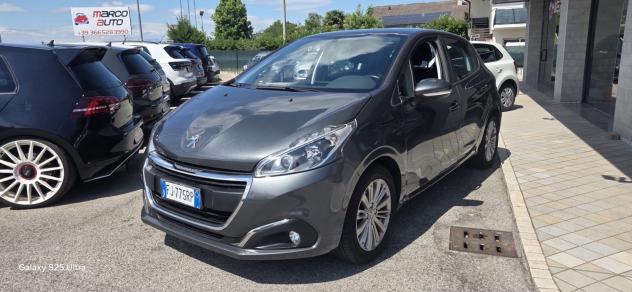 Peugeot 208 1.2 GPL Neopatentati - Foto 2