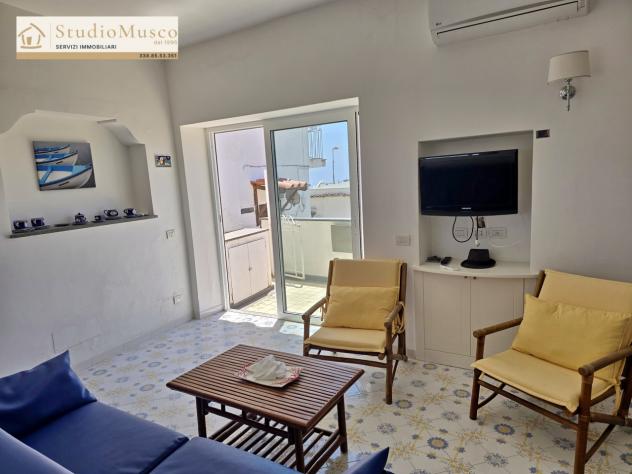 APPARTAMENTO INDIPENDENTE di 4 vani e di 90 mq (CAPRI - Capri) rif. CVSOPFOR - Foto 6