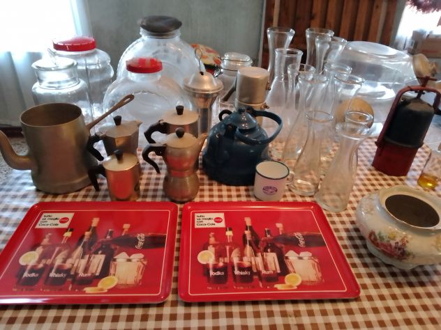 Stoviglie e oggetti vintage