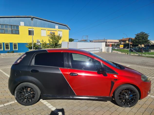 Fiat Grande Punto 1.3 MJT 75 CV 5 porte Dynamic - Foto 2