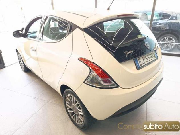 LANCIA Ypsilon 1.3 MJT 75 CV Platino rif. 24021295 - Foto 6