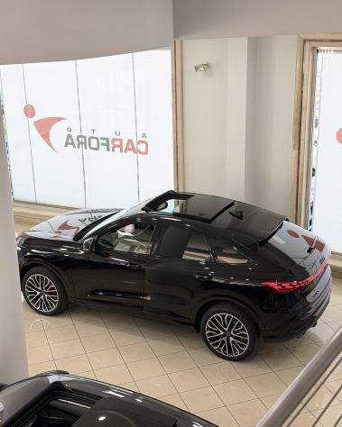 Audi Q5 Sportback Identity black S line edition S Tronic 204cv km0 |tetto+matrix+r21"| - Foto 4