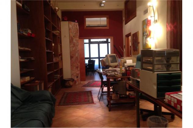 Magazzino in vendita a Catania, Viale Rapisardi