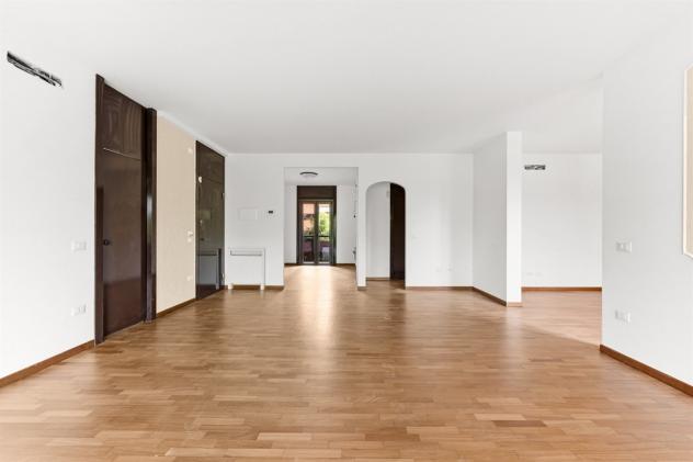QUADRILOCALE RISTRUTTURATO - RESIDENZA SOLCO