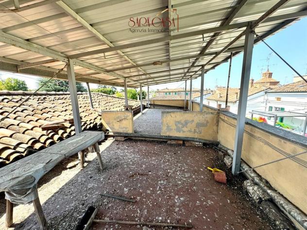 IMMOBILE CON TRE UNITA' ABITATIVE, CORTE E GARAGE DOPPIO - Foto 15