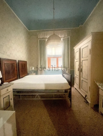 STUDENTI VIA SAN JACOPINO STANZA 450 EURO
