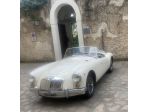 Elegante auto per cerimonia