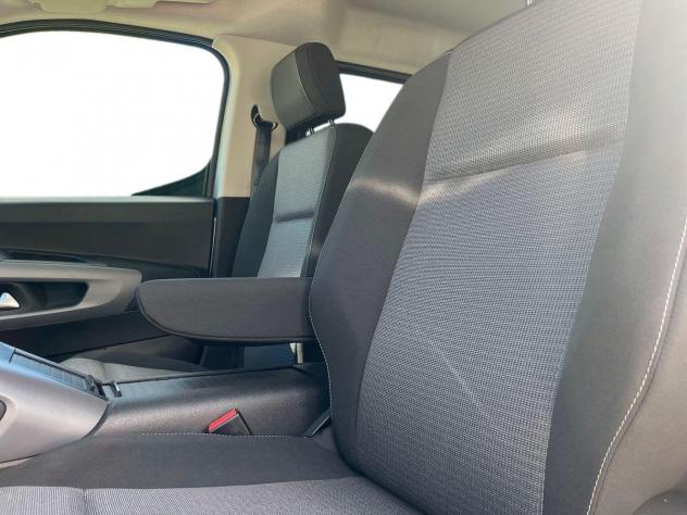 Toyota Proace City Verso 1.5D 100CV M/T L1 Executive - Foto 10