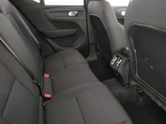 VOLVO XC40 T2 Geartronic Momentum Pro - Autocarro rif. 23529289 - Foto 10