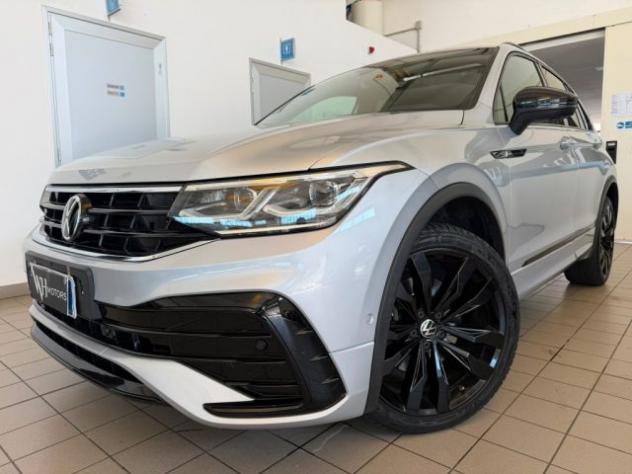 VOLKSWAGEN Tiguan 2.0 TDI DSG 4MOTION R-Line //TETTO//PELLE/LED rif. 24044122