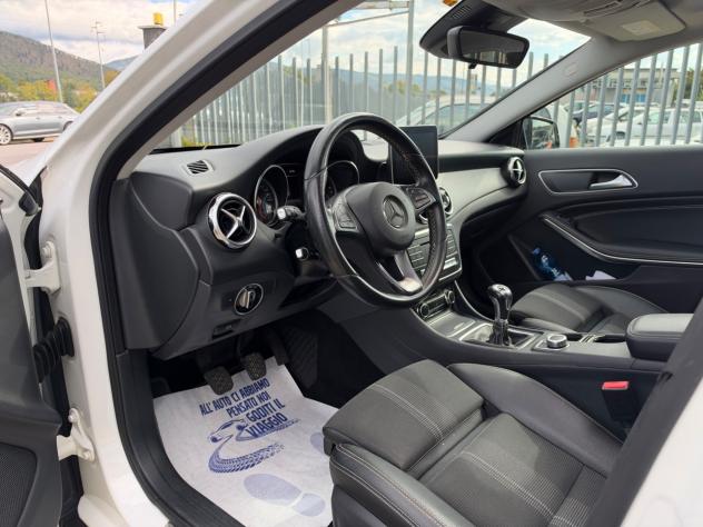 Mercedes-benz GLA 200 d Automatic 4Matic Premium Night Edition - Foto 9