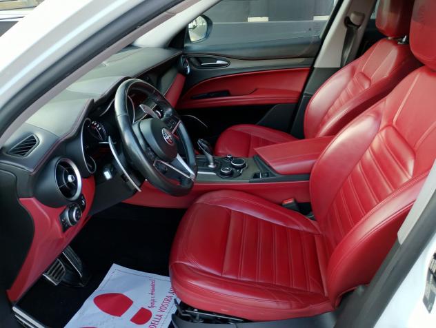 Alfa Romeo Stelvio Stelvio 2.2 Turbodiesel 210 CV AT8 Q4 Executive - Foto 3