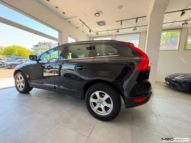 VOLVO - XC60 - D3 Geartronic Momentum - Foto 7
