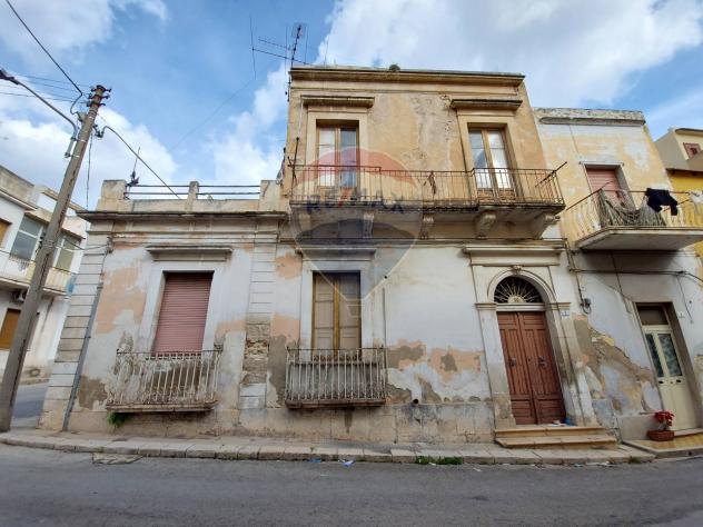 Casa Indipendente in vendita a Avola