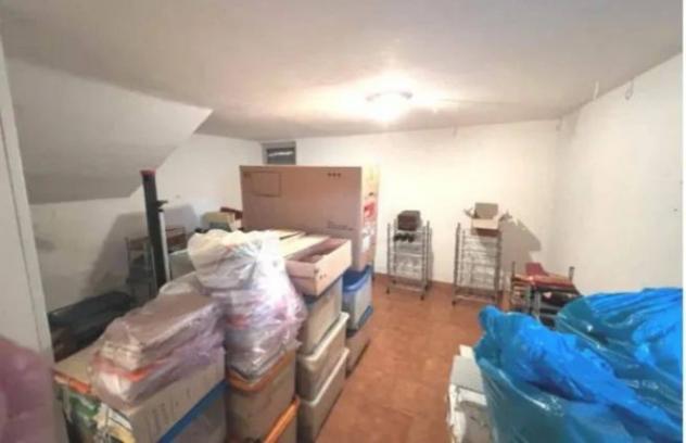 Immobile in asta di 292 m² con più di 5 locali e box auto in vendita a Pianengo - Foto 14