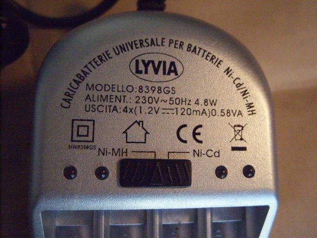 CARICA BATTERIE universale LYVIA 8398GS - Foto 4