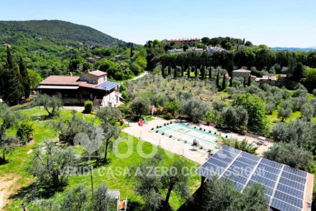 Rustico / Casale di 500 m² con più di 5 locali in vendita a Pienza - Foto 4