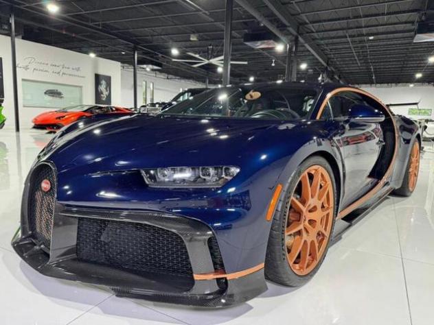 BUGATTI Chiron CHIRON PUR SPORT 8.0 W16 1500HP 1 OF 60 rif. 22744448 - Foto 2