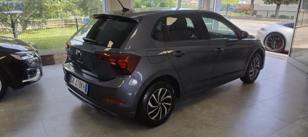 Volkswagen Polo 1.0 Life - Foto 7