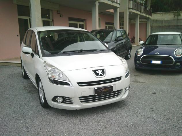 Peugeot 5008 1.6 HDi 112CV Business