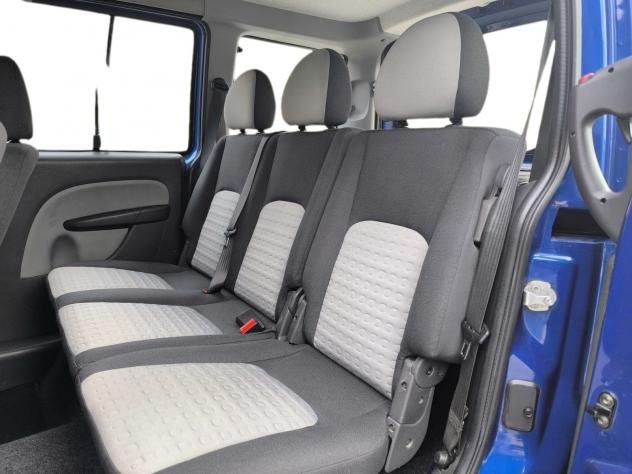 FIAT Doblò 1.3 MJT 84 HP MALIBU' 5 POSTI NEOPATENTATI - Foto 9