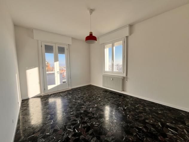 APPARTAMENTO di 5 vani e di 180 mq (BOLOGNA) rif. 10MRG_1 - Foto 16