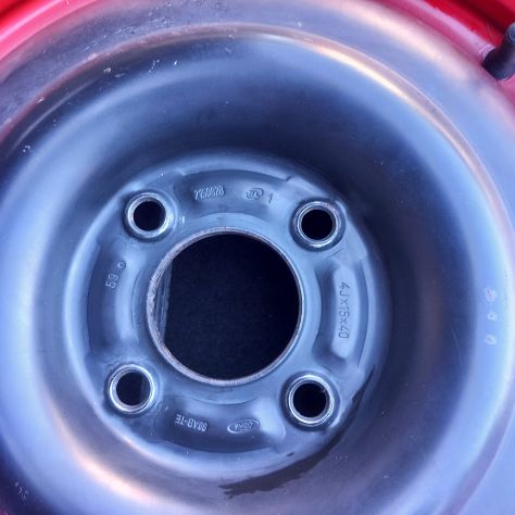 Ruotino di scorta 15 Ford Fiesta / B Max 125 80 R15 95M Pirelli - Foto 4