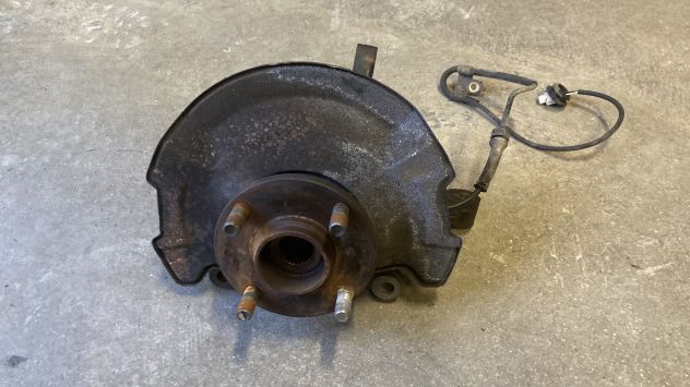 Fuselli mozzi ruota anteriori Suzuki Swift 1.3 benzina 4x4 del 2007 - Foto 4