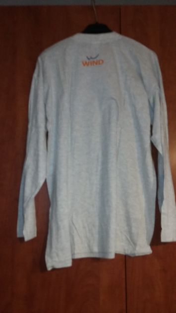 T-SHIRT WIND - Foto 4
