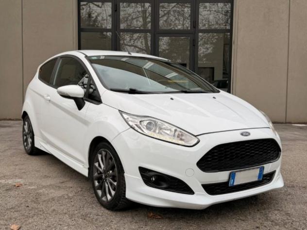 FORD Fiesta 1.5 TDCi 75CV 3 porte ST-Line rif. 24118249