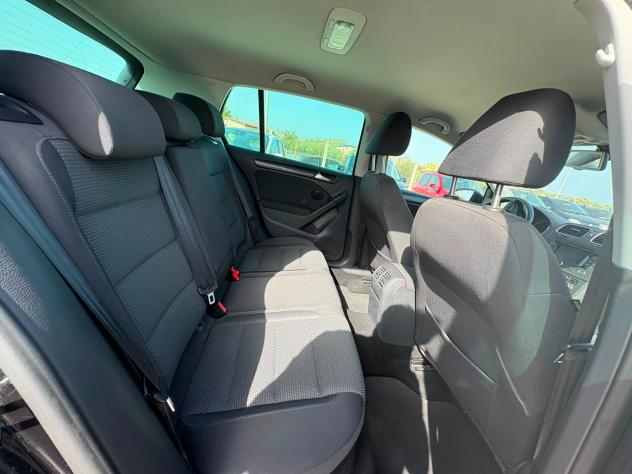 Volkswagen Golf 1.6 TDI DSG 5p. Highline - Foto 9
