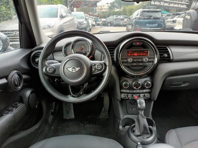 MINI Cooper D 1500 5 PORTE 116CV AUTOM. PDC "16 CLIMAUTO ITALIA rif. 23904574 - Foto 9