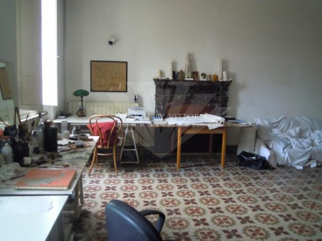 APPARTAMENTO INDIPENDENTE di 10 vani e di 175 mq (PIETRASANTA - Pietrasanta Centro Storico) rif. 725 - Foto 8