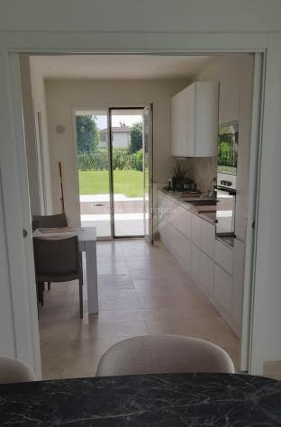 VILLA di 11 vani e di 200 mq (PIETRASANTA) rif. 75/V - Foto 10