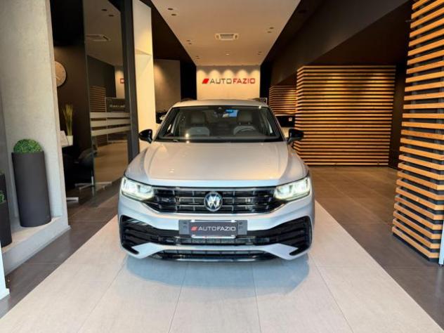 VOLKSWAGEN Tiguan 2.0 TDI 150 CV SCR DSG R-Line rif. 23956006