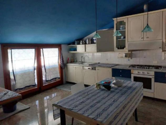 Immobile in asta di 215 m² con più di 5 locali in vendita a Cattolica - Foto 3