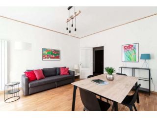 Apartment in Via Rezzonico