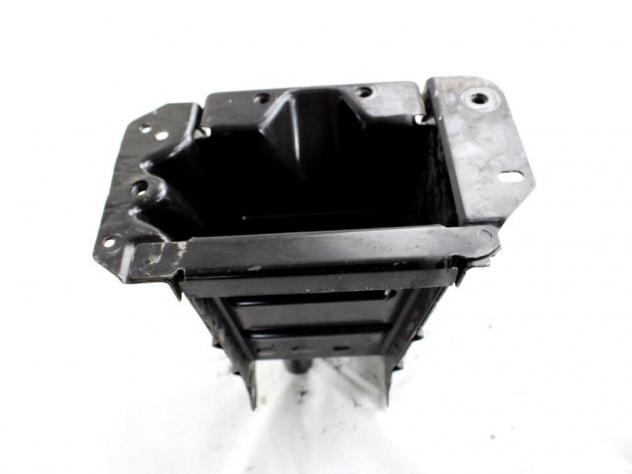 130500220 STAFFA SUPPORTO TRAVERSA PARAURTI ANTERIORE LATO DESTRO MERCEDES CLASSE A180 W169 2.0 D 80KW AUT 5P (2009) RICAMBIO USATO - Foto 7