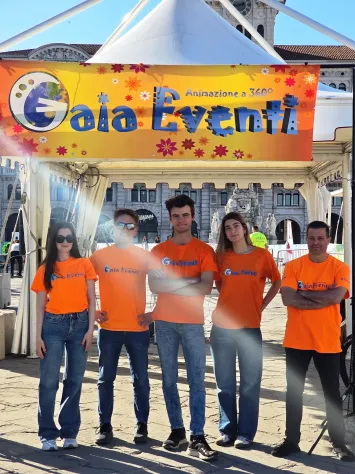 OFFRIAMO LAVORO COME ANIMATORE A TRIESTE - Foto 3