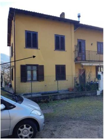 176/2025 1 VA - Porzione di bifamiliare in asta a Cuasso al Monte