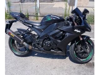Kawasaki ninja zx 10 r