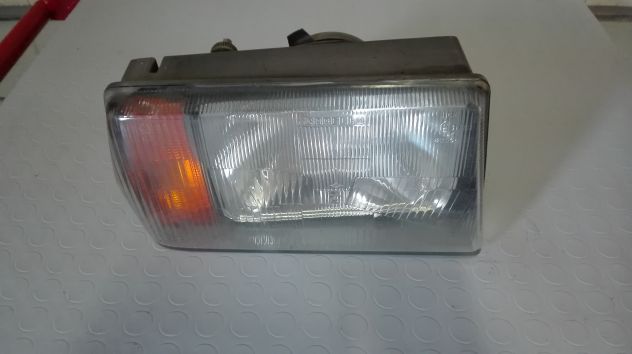 Fari anteriori Lancia Delta 1^serie del 1980 - Foto 2