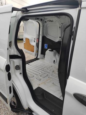 Ford Transit Courier 1.5 TDCi 75CV Van Iva Compresa - Foto 9