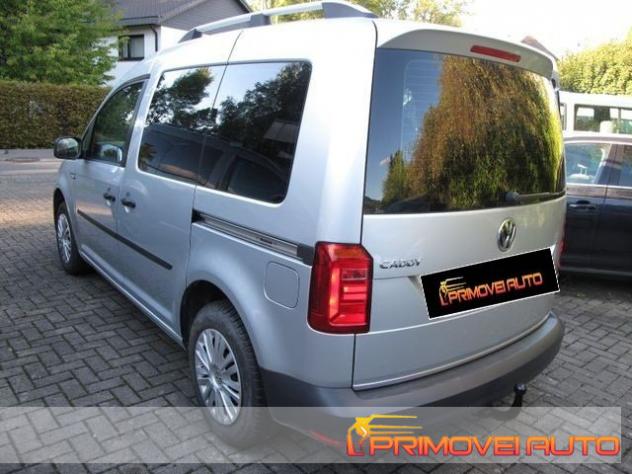 VOLKSWAGEN Caddy 2.0 TDI 102 CV Comfortline N1 rif. 23034198 - Foto 6